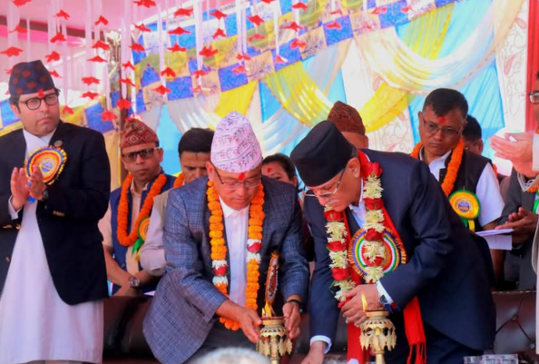 अध्यक्ष प्रचण्डद्वारा गोरखाको सहिद लखन गाउँपालिका भवनको उद्घाटन