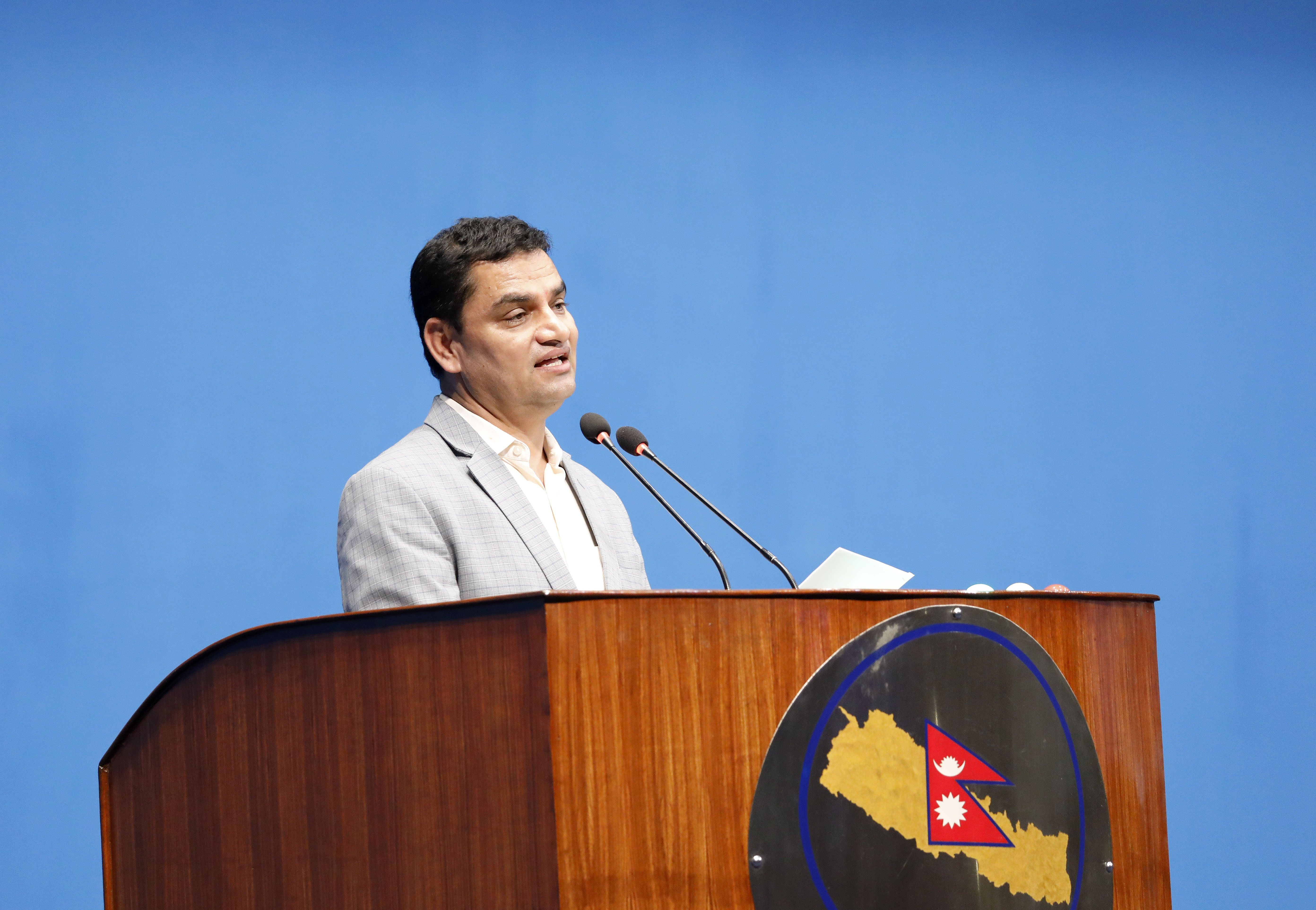 निर्माण सम्पन्न भएका ५५ वटा आधारभूत अस्पताल चाँडै सञ्चालनमा ल्याउँछौं: मन्त्री पौडेल