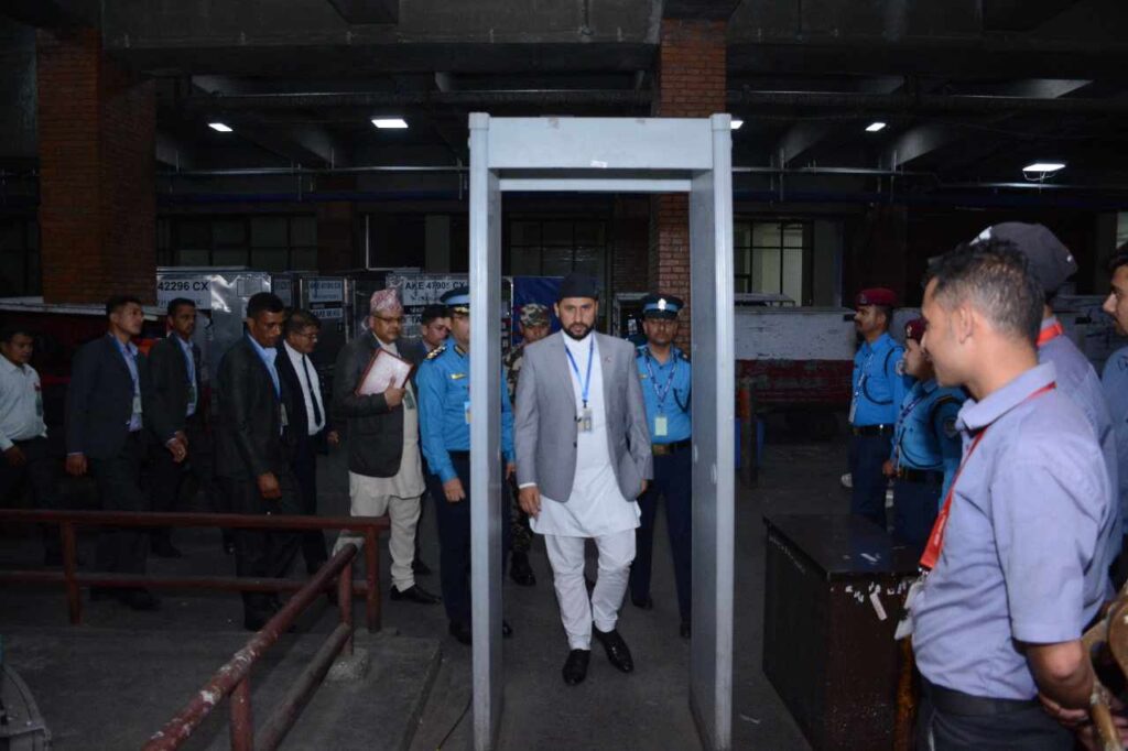 गृहमन्त्री लामिछानेद्वारा त्रिभुवन अन्तर्राष्ट्रिय विमानस्थलको अनुगमन
