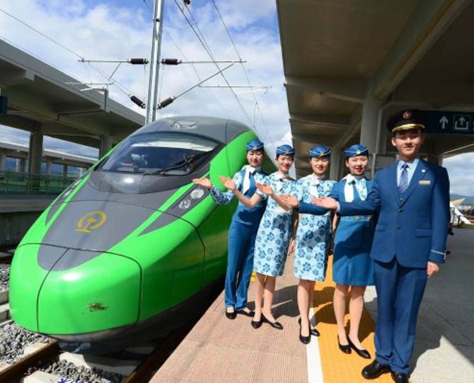 चीन–लाओस जोड्ने रेल सञ्चालन