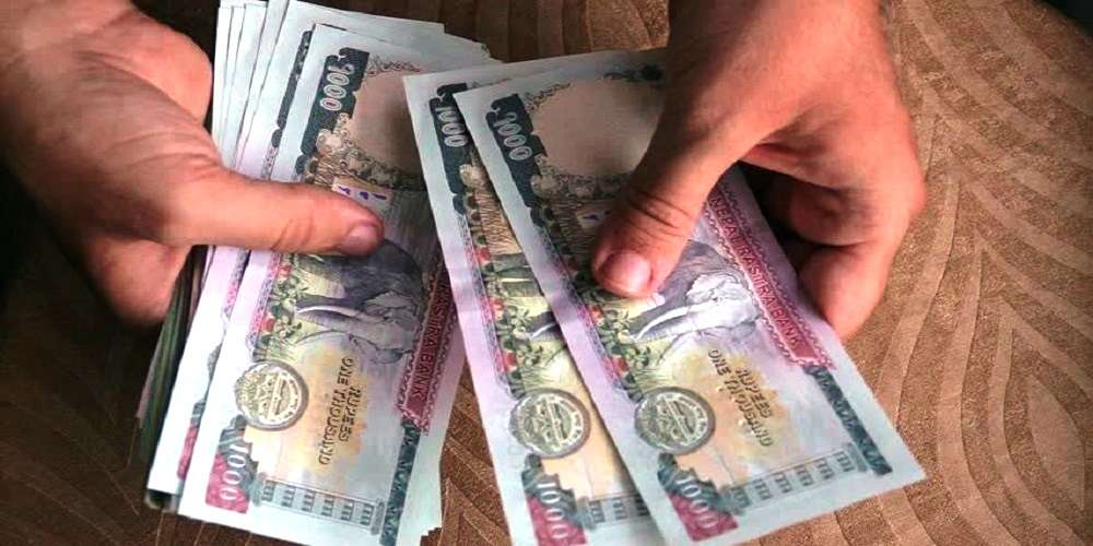 आइतबारदेखि उपत्यकाका बाणिज्य बैंकले दशैंको लागि नयाँ नोट दिने