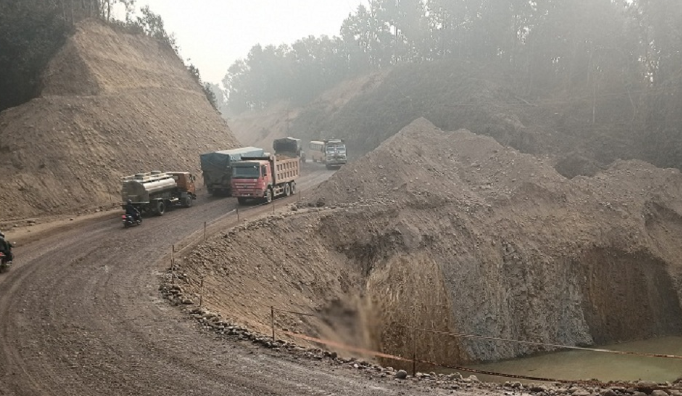 नारायणी नदि पुल क्षेत्रमा दुई दिन राति गाडी सञ्चालनमा रोक