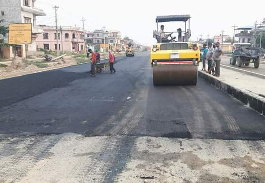 ५ वर्षमा ४ किमी सडक पनि कालोपत्र भएन, निर्माण कम्पनीलाई कारबाही गरिने