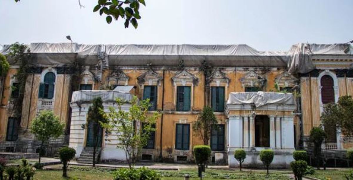 पुनःनिर्माणको पर्खाइमा पुरानो संघीय संसद भवन