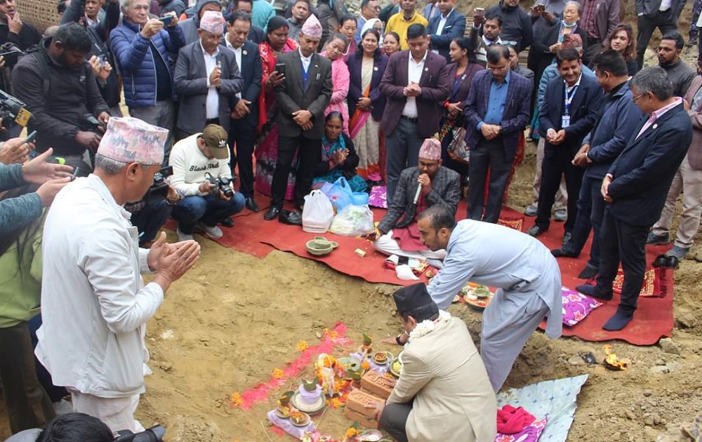 सेती नदीमा एक अर्बका ‘आर्क ब्रिज’ बन्दै