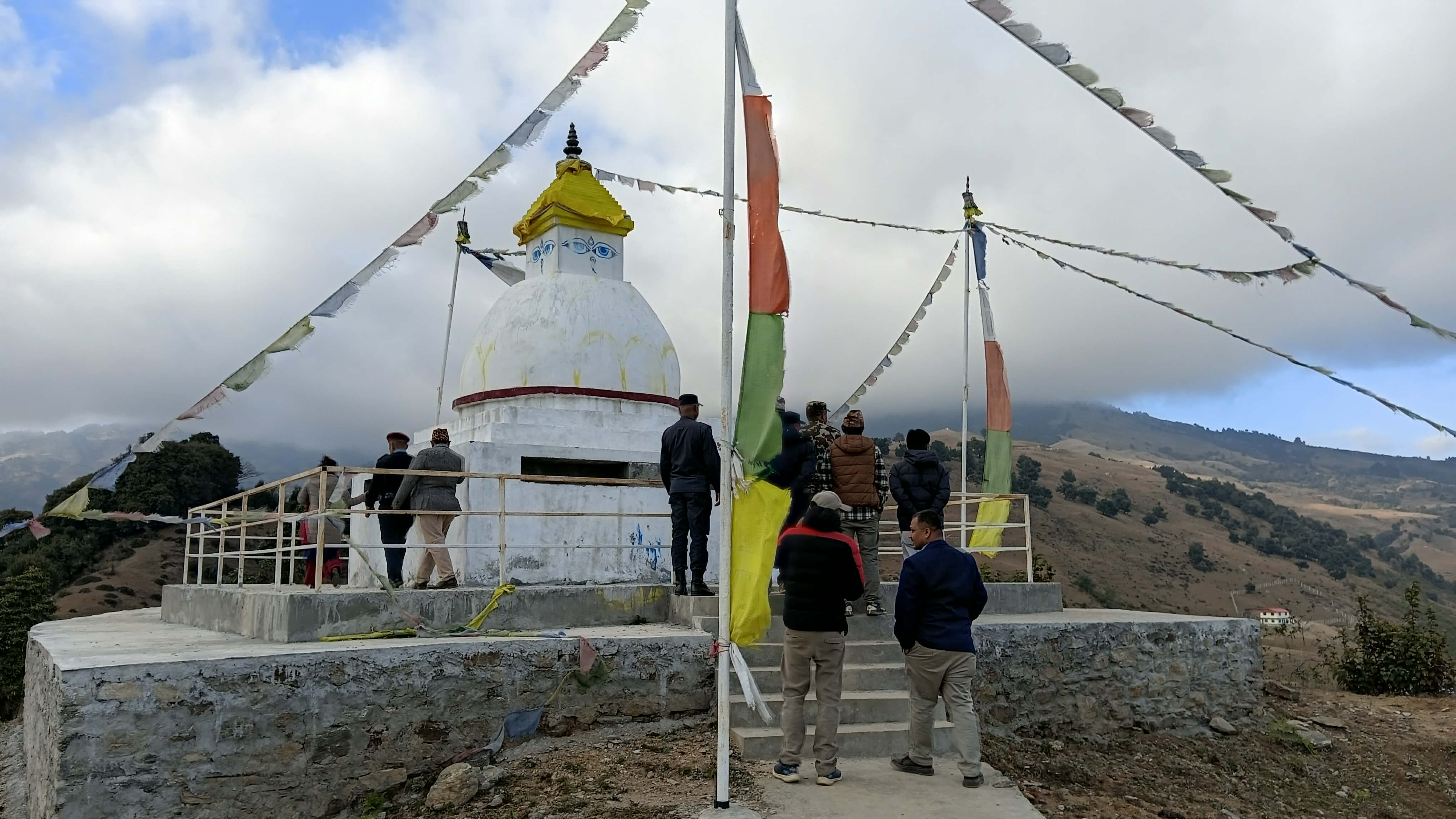 भोजपुरको पाँचधारेमा आकर्षक बौद्ध स्तूप निर्माण