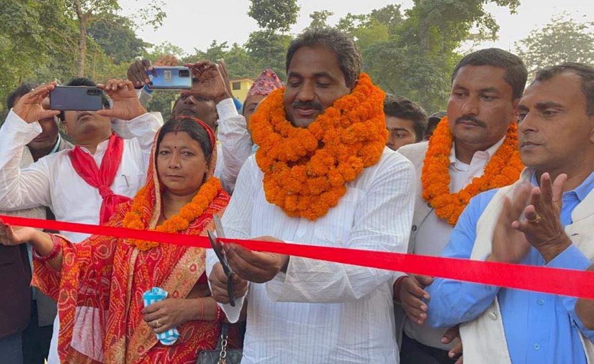 प्रभु साहद्वारा धनसर गेटको उद्घाटन