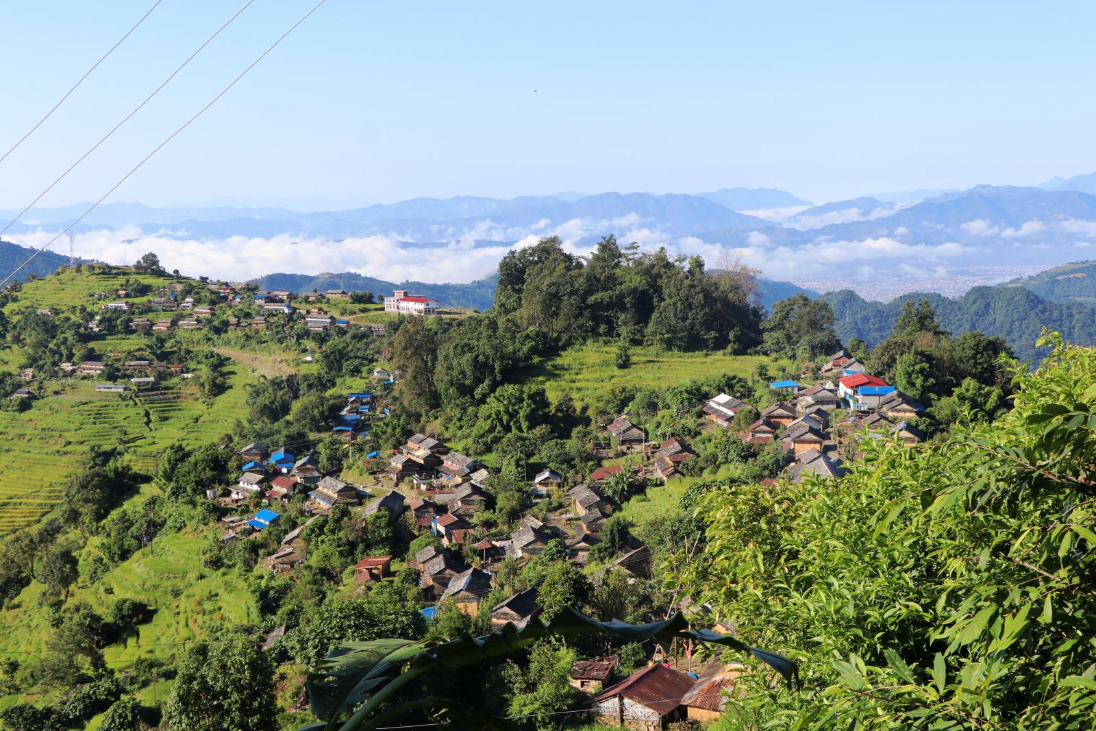 याङ्जाकोट : सडकसँगै होमस्टेले तान्यो पर्यटक